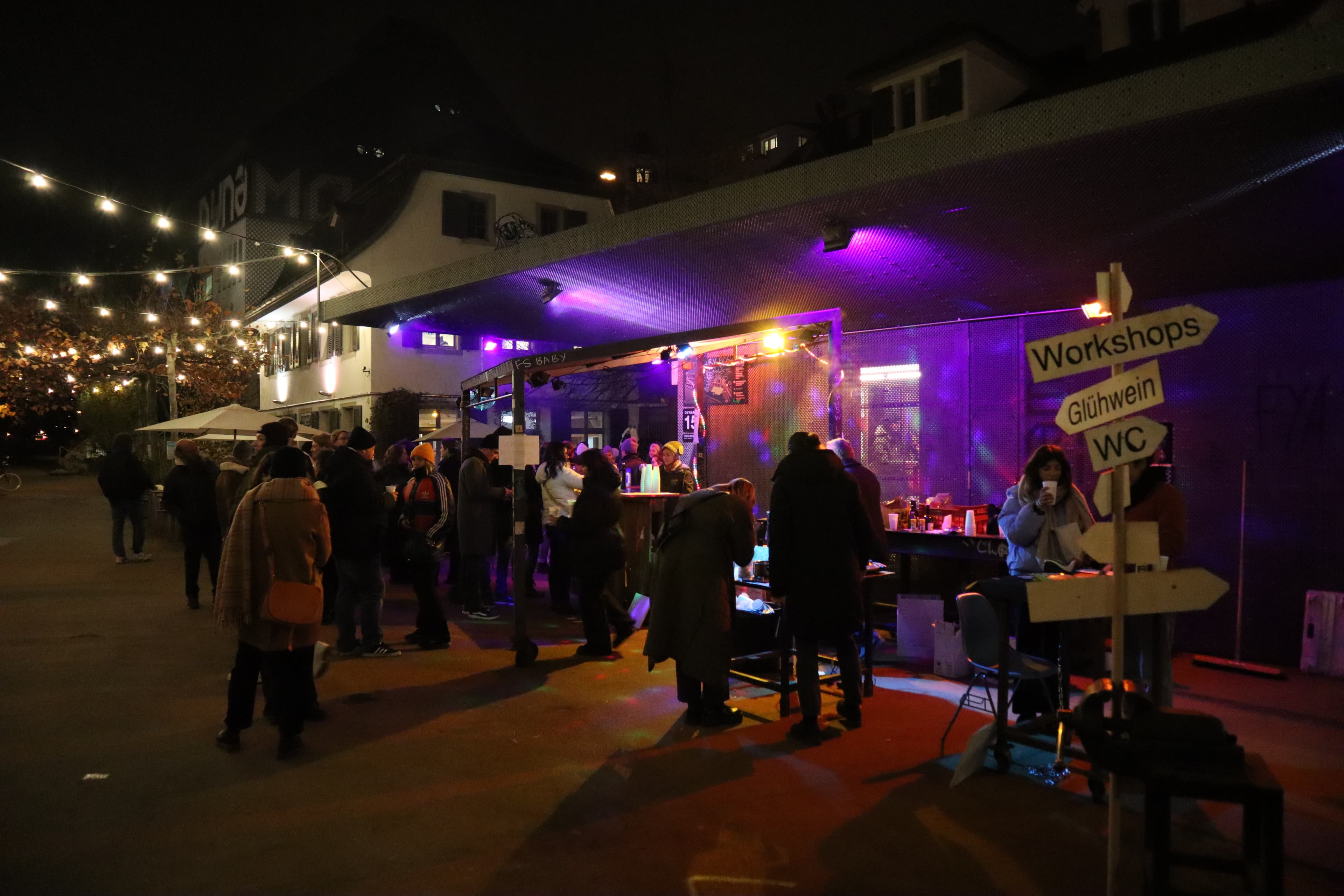 Weihnachtsmarkt Situation im Dynamo 