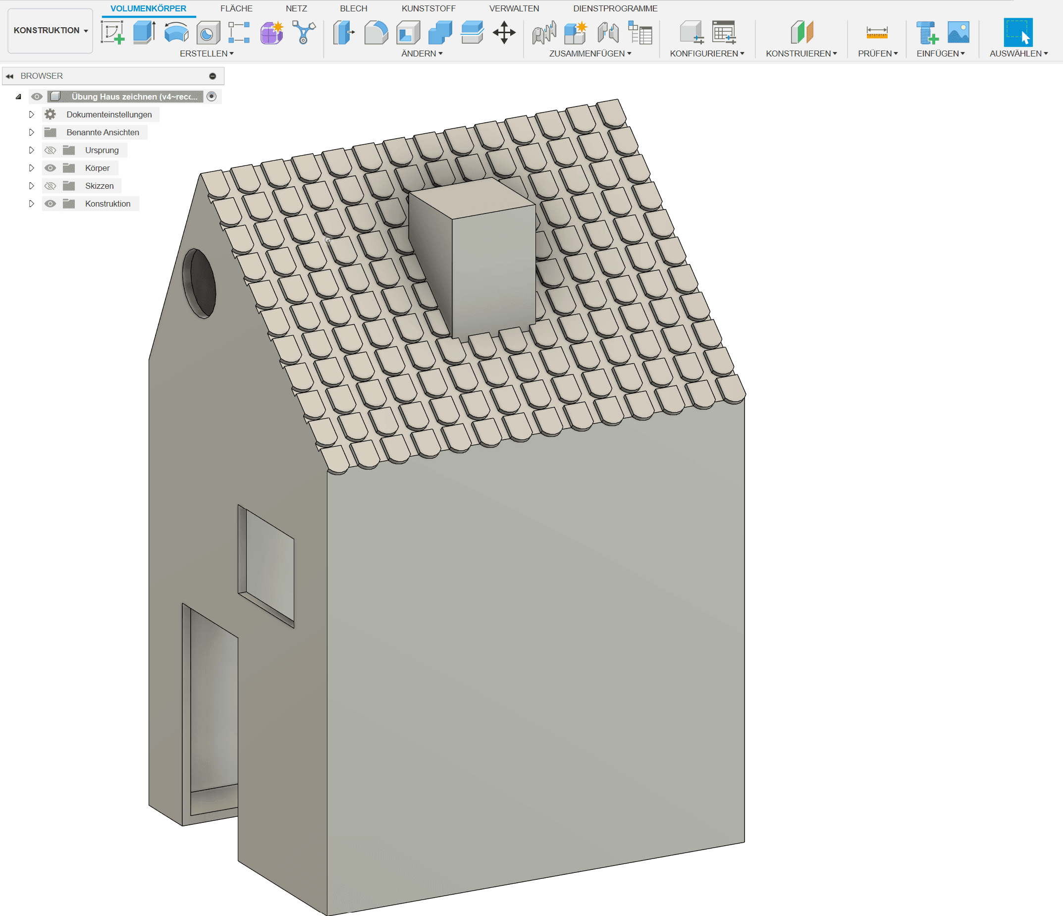 Ein einfach gestaltetes 3D-Modell eines Hauses mit Fenstern, Eingang, Schornstein und Dachziegeln, modelliert in Fusion360